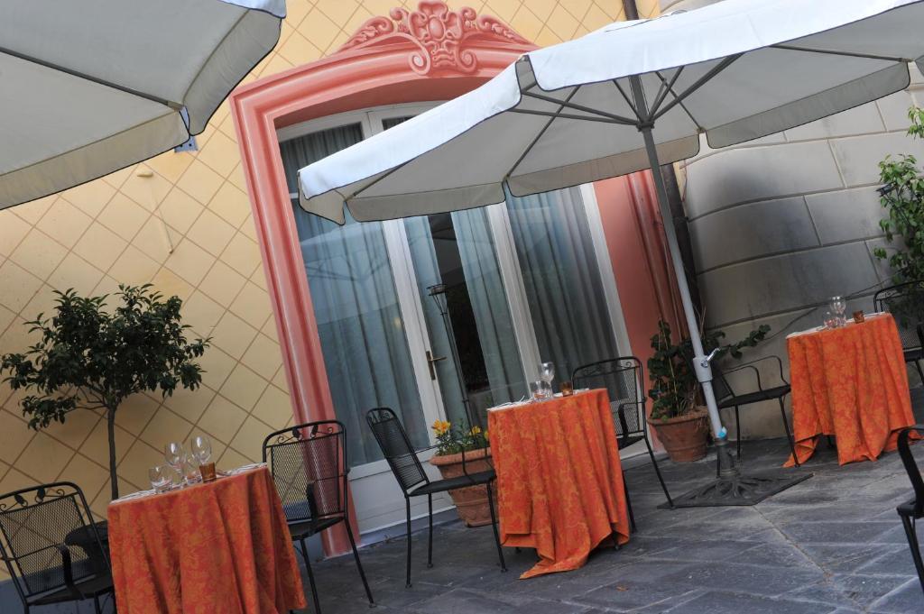 Residenza D'Epoca Locanda Del Cigno Nero Sant'Olcese Екстериор снимка